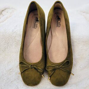 Cliffs by White Mountain Ballet Flats, Women's Size 8M